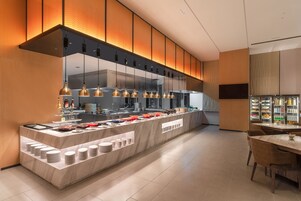 Dagelijks ontbijtbuffet (CNY 88 per persoon)