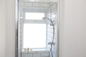 Huis, 3 slaapkamers | Badkamer met douche