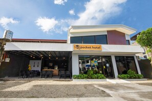 Terrace/patio - Super OYO 495 The Pocket Hotel (Lapu-Lapu)