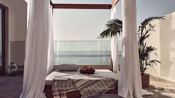Villa Grand, alberca privada, vista al mar | Vista desde la habitación