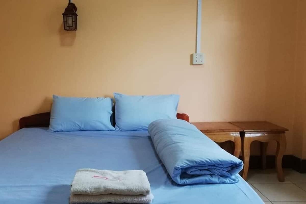 Standard Double Room | Free WiFi