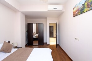 1 camera, ferro/asse da stiro, Wi-Fi, lenzuola