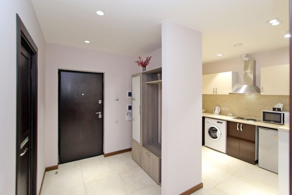 Interior - Deluxe Apart. on Buzand 17 str. (Kentron)