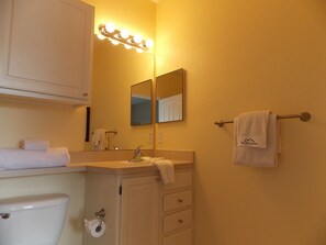 House | Bathroom