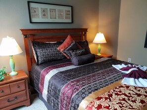 บ้านพัก | 4 ห้องนอน, เตารีด/โต๊ะรีดผ้า, Wi-Fi ฟรี, ผ้าปูที่นอน