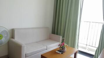 Luxury Double Room | Living room | Smart TV