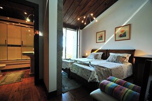 6 dormitorios, tabla de planchar con plancha, wifi gratis y ropa de cama