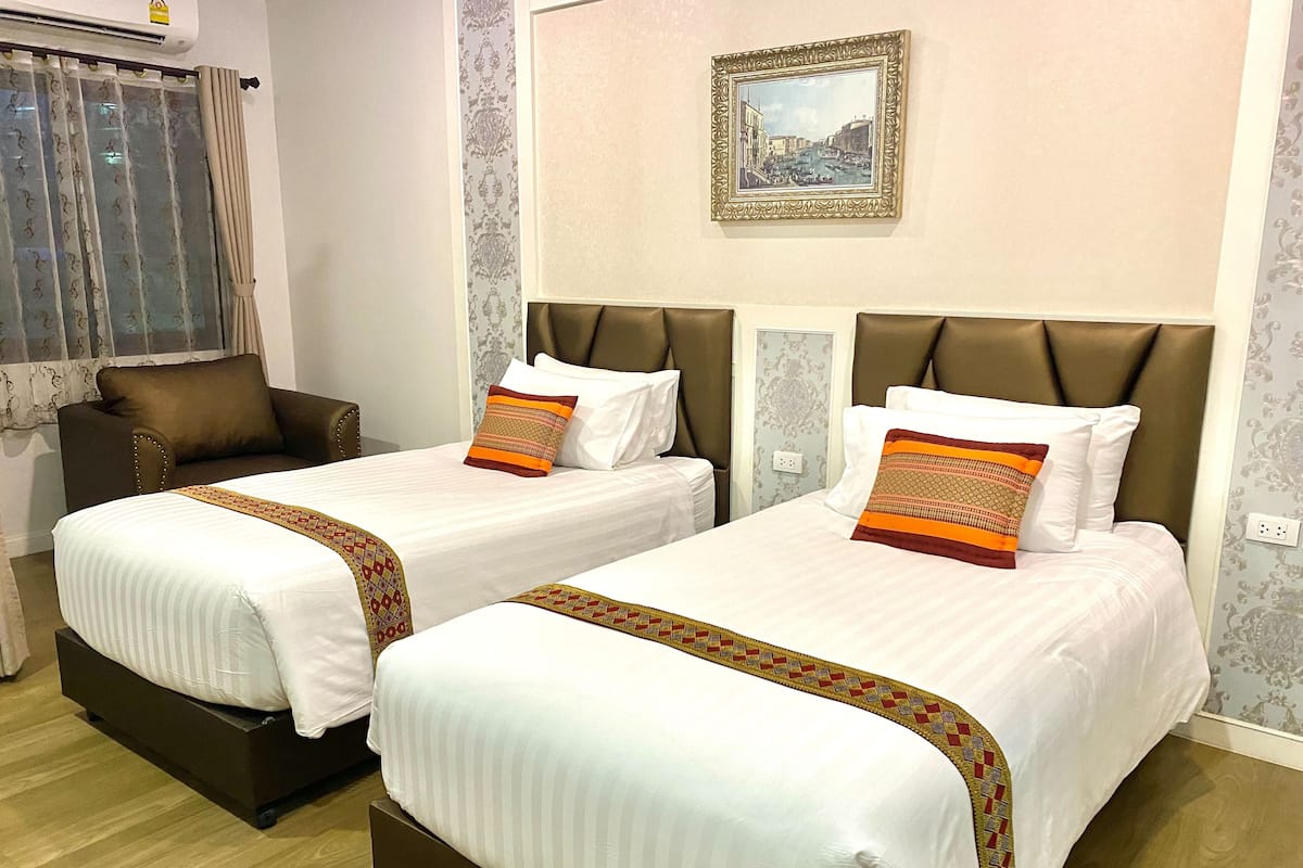 Superior Twin Room | Hypoallergeen beddengoed, een kluis op de kamer, individueel gedecoreerd