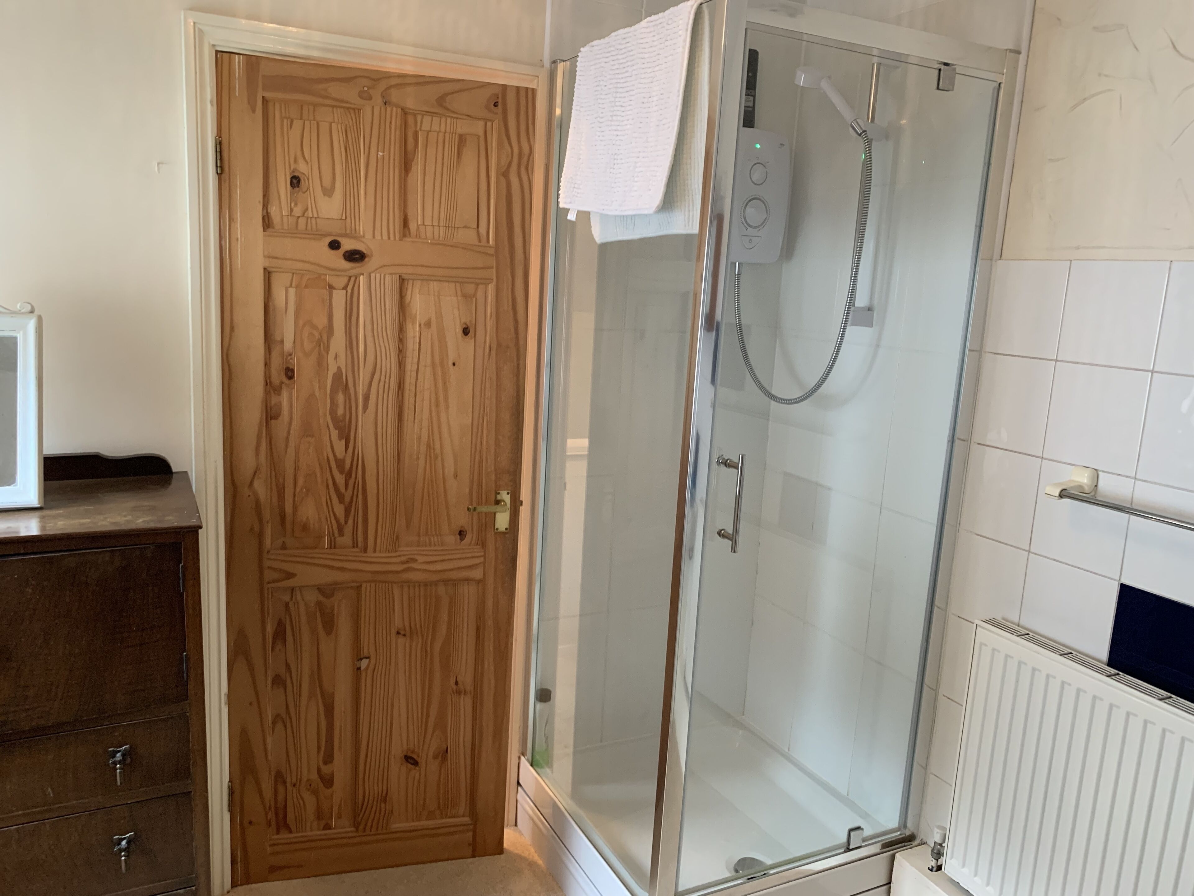 Bathroom shower