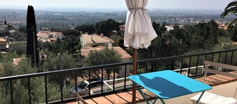 Casa de vacaciones con piscina privada y vistas al mar - cerca de Aquabrava