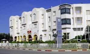 Front of property - Résidence Narjess Hammamet (Hammamet)