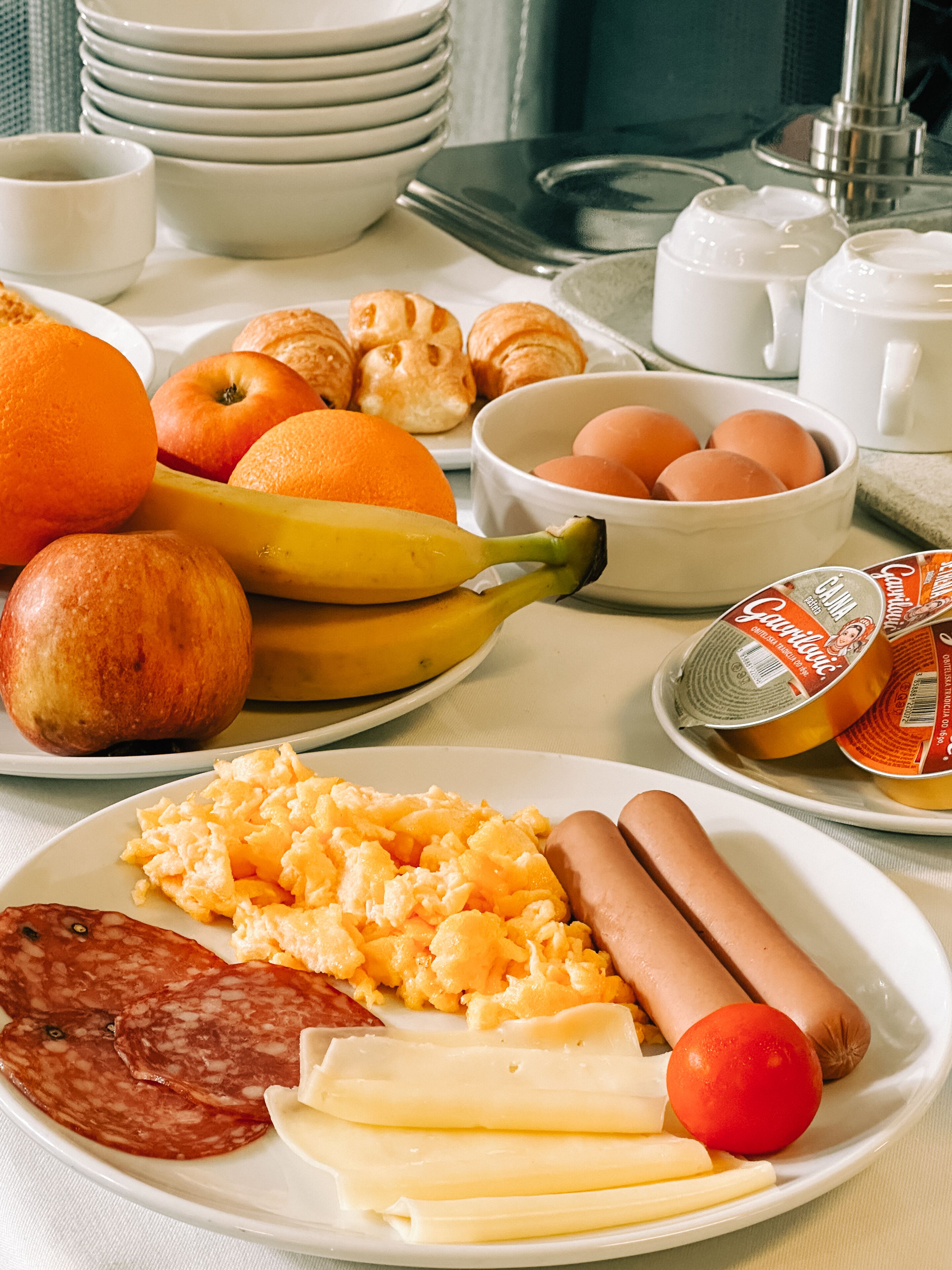 Breakfast meal