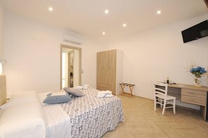 1 bedroom, iron/ironing board, free WiFi, bed sheets - Holiday home surrounded by greenery (Pianillo)
