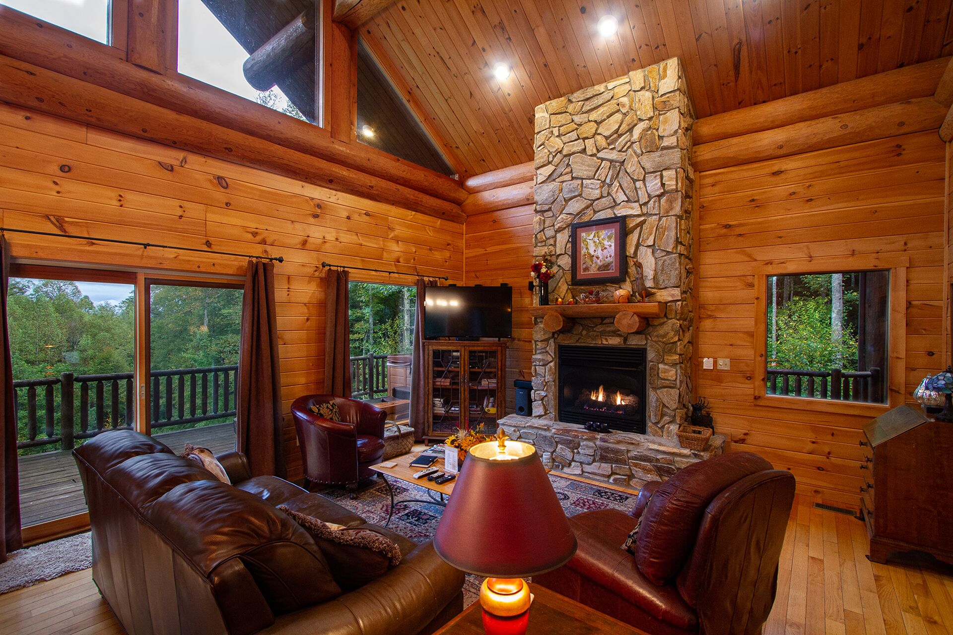 Couple's private escape mountain cabin with fireplace and hot tub on deck