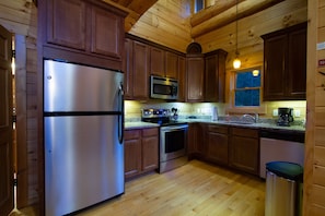 Microwave, dishwasher, coffee/tea maker