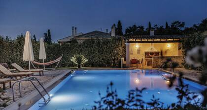 Cha Nanakas Village Inn