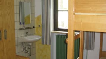 Free cots/infant beds, rollaway beds, free WiFi, bed sheets