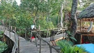 Tempat makan outdoor