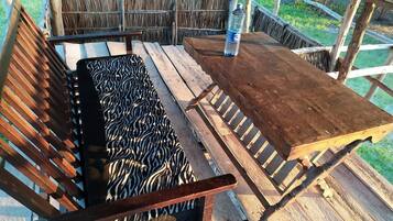 ํ
๋ผ์ค/ํํฐ์ค