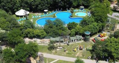 Polonezköy Country Club & Accommodation in the Wildlife Park