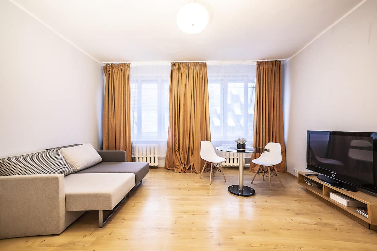 Classic-Apartment | 2 Schlafzimmer, Schreibtisch, Bügeleisen/Bügelbrett, kostenloses WLAN