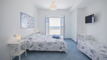 Doppia panoramica, vista mare | Dettaglio interni