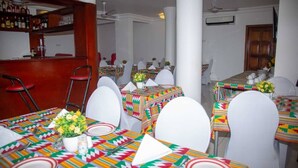 Restaurant - ROYAL PALACE HOTEL (Kwabenya)