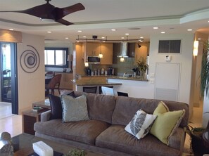 Luokittelematon kuva, 3 kautta 46, painike