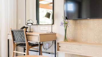 Chambre SupĂ©rieure Double ou avec lits jumeaux | Centre dâaffaires dans la chambre