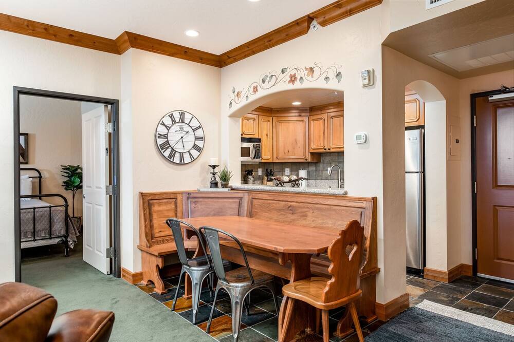 Soul Rejuvenation~Hot Spring & Holistic Body Services Villa 2081-2