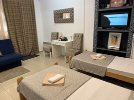 城市开间 | 防过敏的被褥、羽绒被、迷你吧（备有免费物品）、办公桌