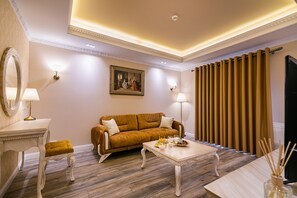 Estudi en suite reial | Roba de llit d'alta qualitat i matalassos d'escuma viscoelàstica 