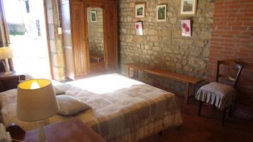 2 chambres, draps fournis