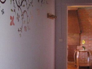 Interior - Charming south-facing cottage with garden and pets allowed (Vieure)