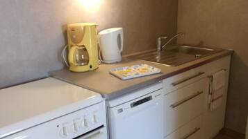 Fridge, microwave, dishwasher