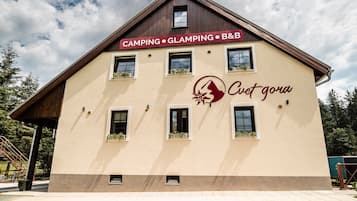 Fassade der Unterkunft