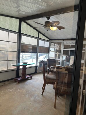 Dining - Canal Front Home , direct Gulf access with lanai and dock (St James City)