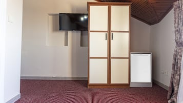 Ropa de cama de alta calidad y escritorio