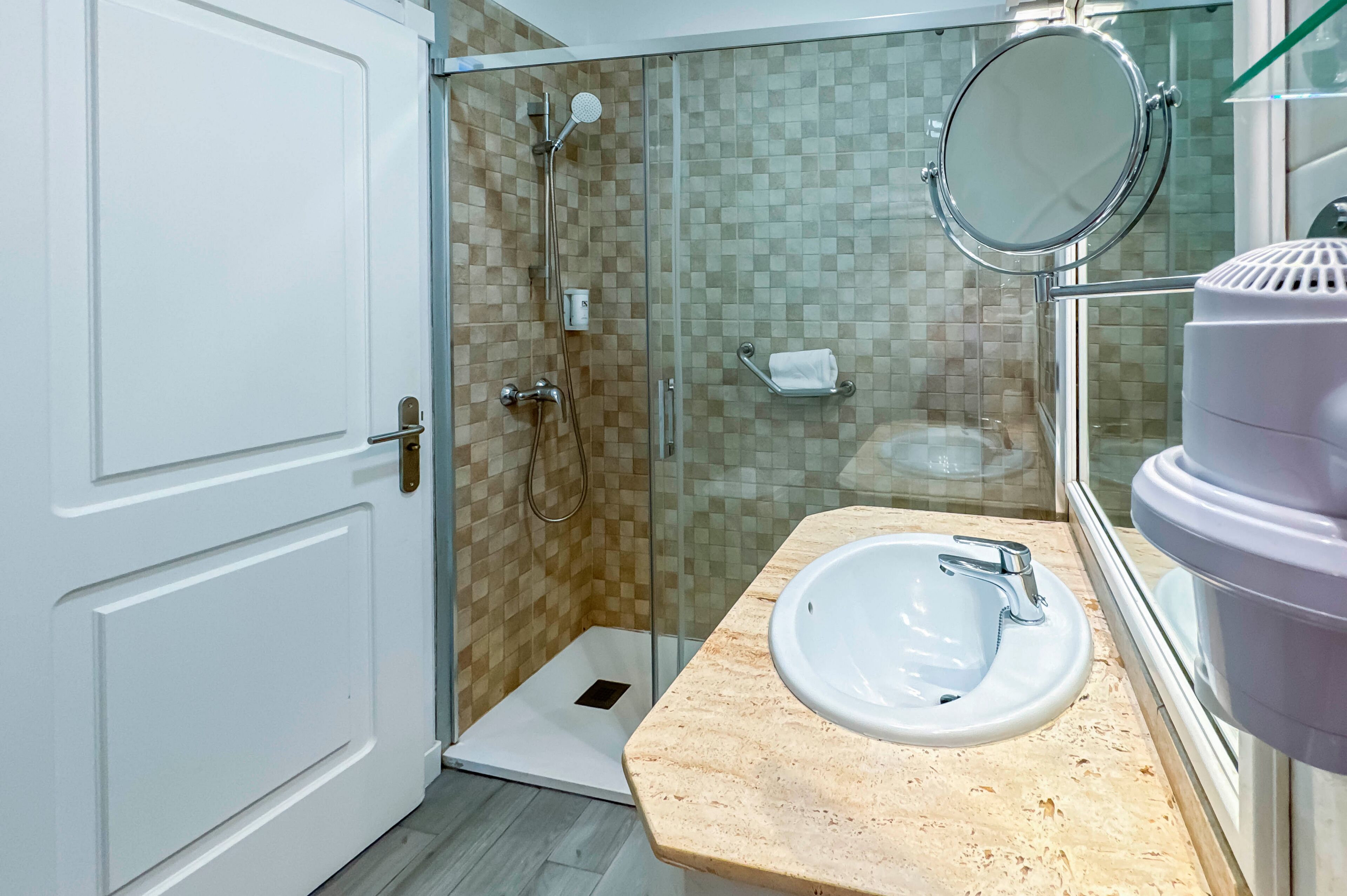 hair dryer, towels, soap, shampoo