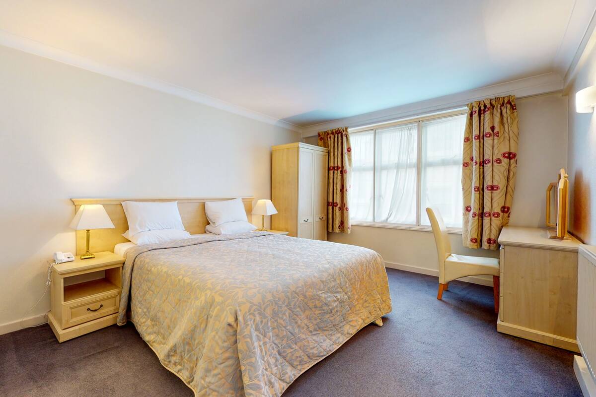 In-room safe, individually decorated, individually furnished