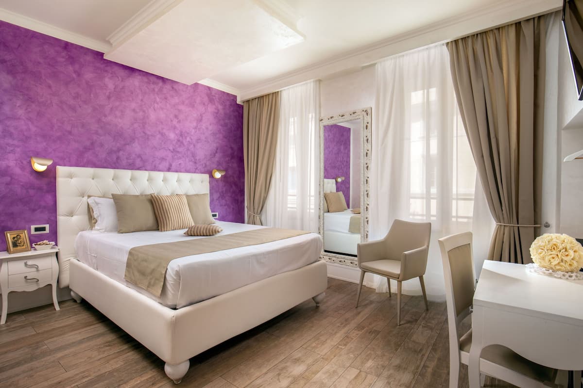 Deluxe Double Room (Nilo) | 1 bedroom, down comforters, minibar, in-room safe