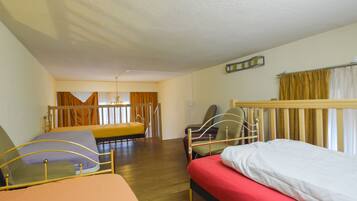 Apartment | 3 bedrooms, free WiFi