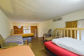 Apartment | 3 bedrooms, free WiFi