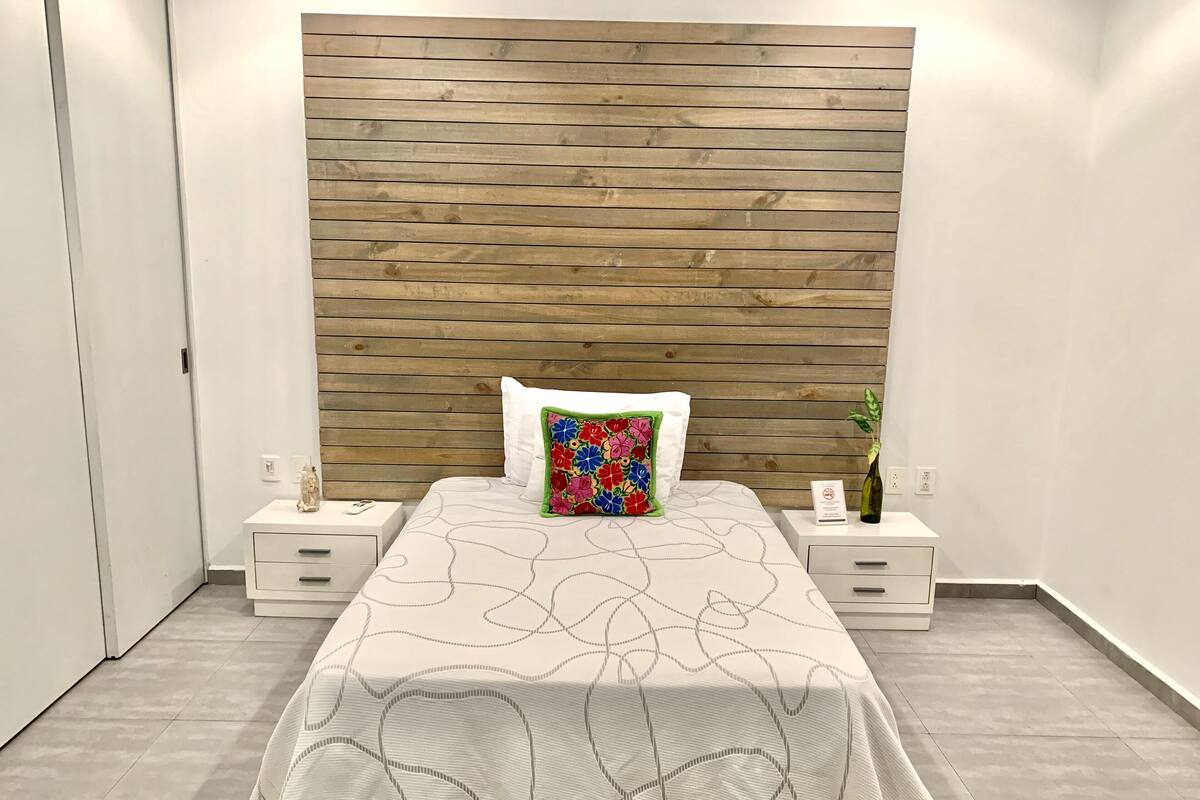 Comfort Double Room, Non Smoking, Partial Ocean View | Premium bedding, down duvets, Select Comfort beds, in-room safe