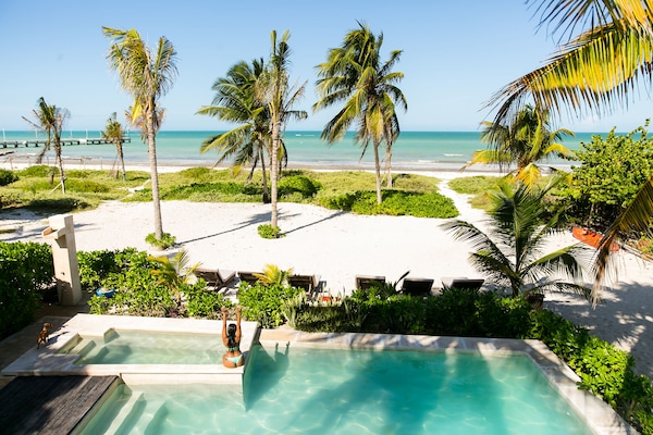 Beach/ocean view
