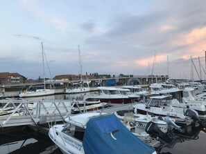 Marina - Wonderful vacation apartment on the Wieker Bodden (Wiek)