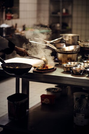 Dining - Hotel & Restaurant Peking (Riesa)