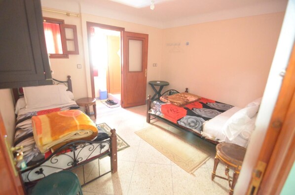 Free WiFi, bed sheets - Hotel Imilchil (Ait Oum El Bekht)