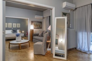 Appartement, 2 chambres | Coin séjour | Télévision à écran plat