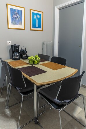 公寓, 2 間臥室 | 房內用餐區